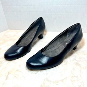 Aerosoles A2 Heel Rest Women’s Black Heeled Shoes, Size 8